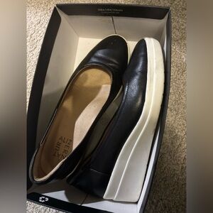 Naturalizer  Wedge Sneaker